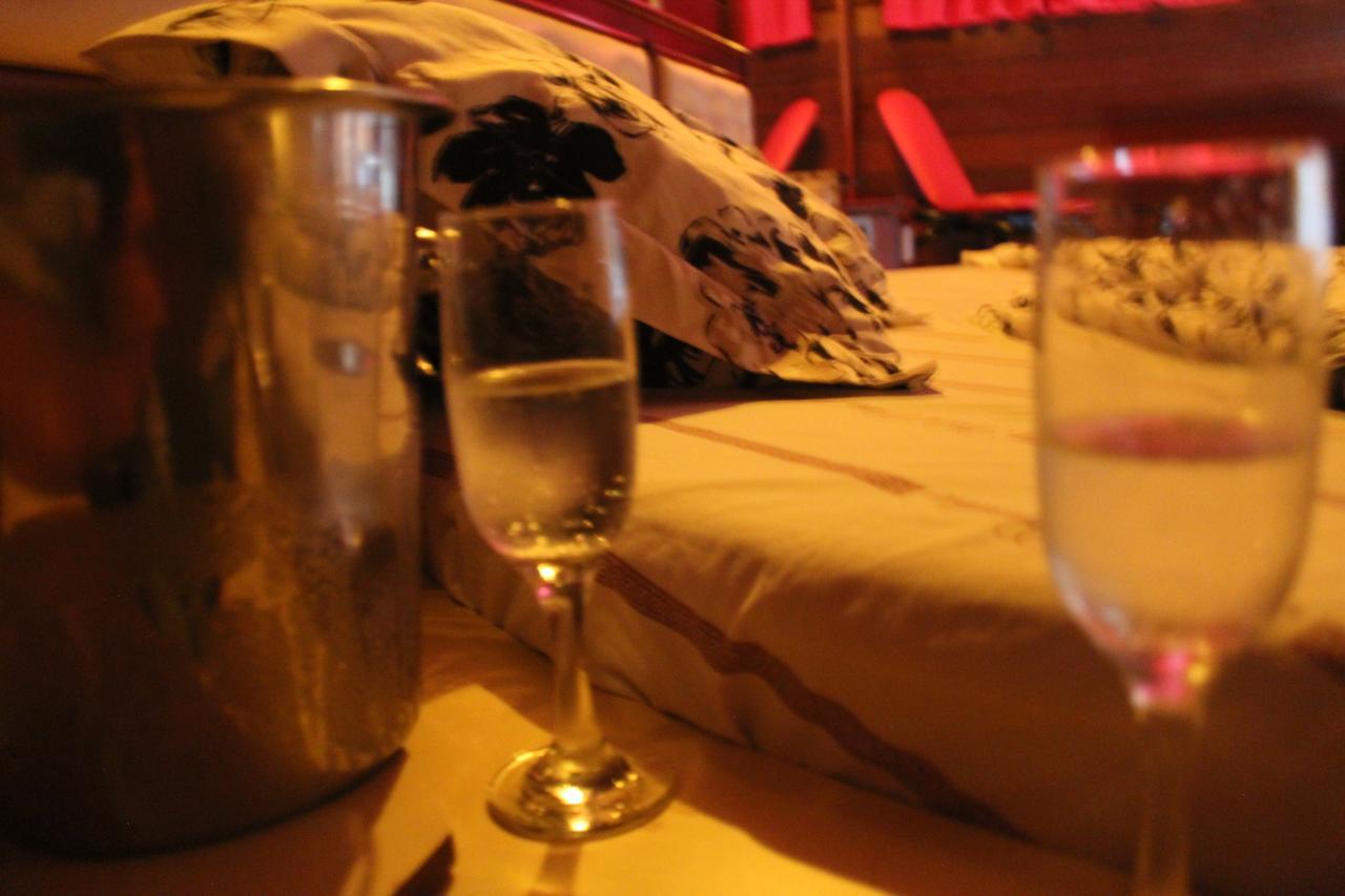 Motel Paradise (Adults Only) Sao Jose dos Campos Exterior photo